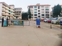Manta Hotel (Yimen Chaoyang Road) - parking