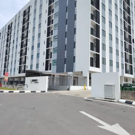 Hanns Avenue Center Sibu 2B2B