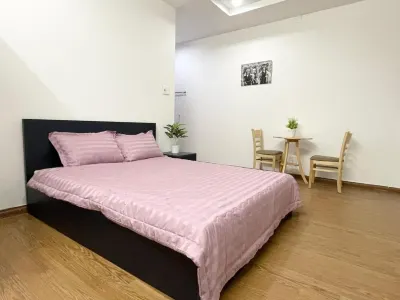Cali Homestay โรงแรมใกล้บินห์แทง