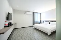 Lingchuan Xinmanyuan Hotel (Lingchuan No.1 Middle School Shop) - Wifi
