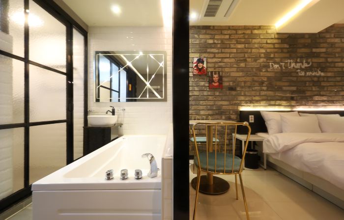 Hotel Kkulbam Stay