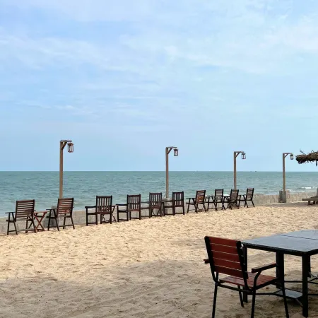 SUNSHINE BEACH RESORT