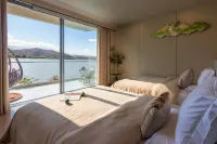 Yuelan Qiyu · Moon Whisp | Erpan Lanyue Waterfront Seaview Resort Chinese Inn