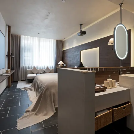 Floral Hotel· Wuye Youshe · Designer Art  Hotel (Wuyuan High-speed Railway Station Branch)