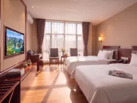 Poly Hotel (Baise High-Speed Railway Station)