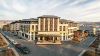 Liudingshan Cultural Hotel - Hot Springs