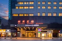 Xiangxiang Hotel - parking