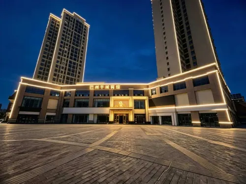 Korla Qiancheng Hotel (Qiancheng Yipin Food Street) - 2-Star