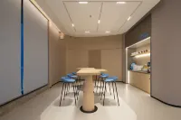 Home Inn (Kunshan Olympic Sports Center Shimao Plaza Branch) - 2-Star