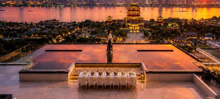 Nanchang • Tengwang Pavilion SOULMATES • AWAKENING | Cinema-themed Light Residence Hotel Hotels in Наньчан