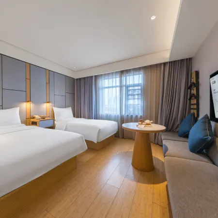 JI Hotel (Shanghai The Bund Jinling East Road) Отели рядом с достопримечательностью «Набережная Вайтань»
