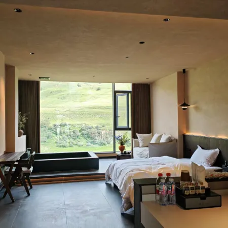 Qinglan · Xuetang | Highland Designer Private Hot Spring Vacation Apartment