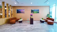 Spring Valley Blossoms · Yunxi Hotel - Mountain view