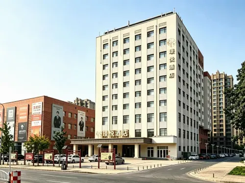 Jingyue Hotel (Zhuozhou East Station) - Parkplatz