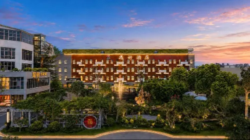 Yuhao Hotel (Xuchang Wenfeng Road Branch) - Balkoner