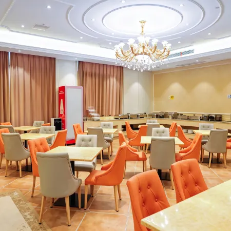 Vienna Hotel (Yingtan High-Tech Longhushan Avenue)