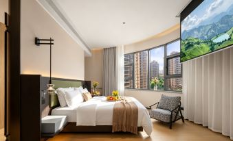 Puyu · Envision·Cinema Private Hot Spring Designer Hotel (Penshuici Jiaxiu Tower Branch), Guiyang