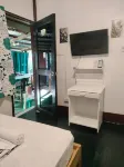 Suan's Nook Hostel - balcony