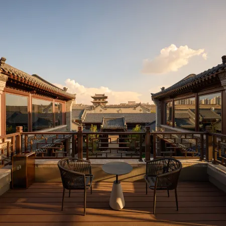 Floral Lux · Yingyueting (Datong Ancient City)