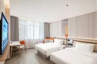 Home Inn Plus Hotel, Shuangqiao Valley, Mount Siguniang Scenic Area Branch - 3성급