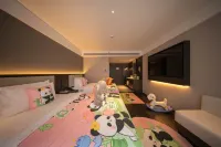 Howard Johnson Life Hotel (Jiuzhaigou County Eternal Love Scenic Area) - Bintang 4