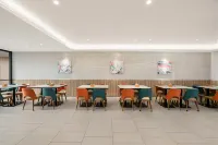 HanTing Hotel (Huzhou Yishang Street South Street) - 2-Star