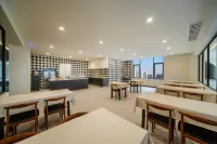 LeMi Hotel - فطور