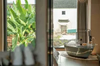 Jiande Lanqing Shiguang B&B