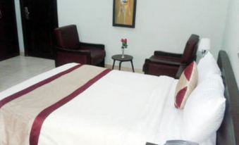 Conference Hotel and Suites Shagamu