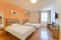 The Manhattan Hotel Hotel in zona Juye Station