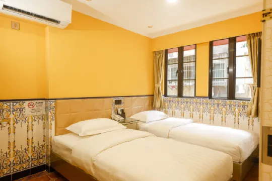 Family Inn(RUA DE CAMILO PESSANHA)