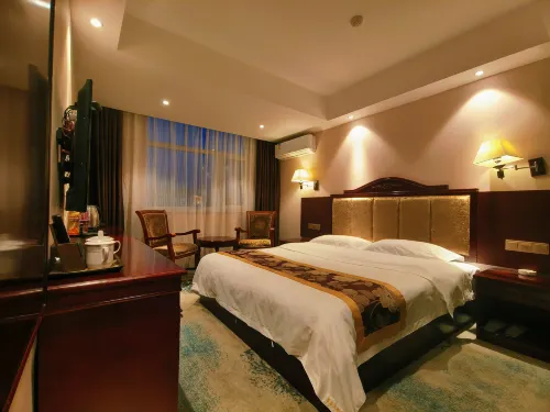 Kangzhuang Sanhe Hotel فنادق في قانغ قو