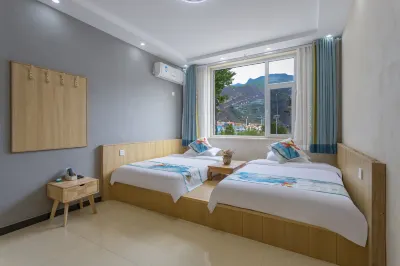 Ruyuan Hotel Hotels near Juma River