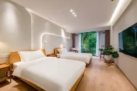 Floral Hotel·Jinyun Lumingxuan Hotel (Xiandu Scenic Area) - พร้อมระเบียง