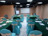 โรงแรมวิวทะเลหยวีถิง เวยไห่ - 2 ดาว