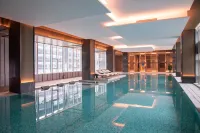 HUALUXE Hotels and Resorts YIBIN - Romantic