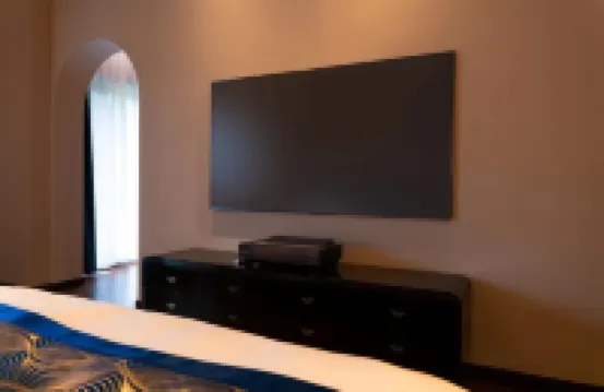 贏灣假日飯店（西郊森林公園店） 槐花谷附近的飯店