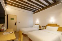 Hi Inn (Dali Ancient City Foreigner Street) Hotels in Dali