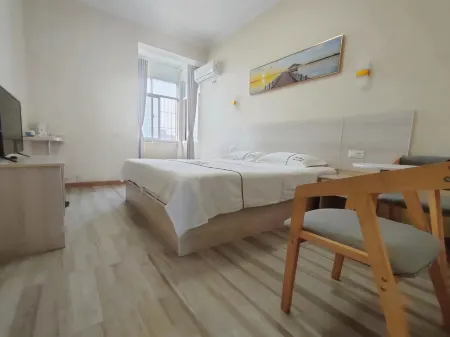 Lai Lai Hotel Отели рядом с достопримечательностью «Wuhan Institute of Engineering and Technology Teaching Building 3»