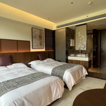 Jinggang Zhinan Hotel