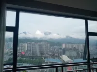 โรงแรมโมร์นอินน์ (ภูเขาเทียนเหมิน จางเจียเจี้ย)