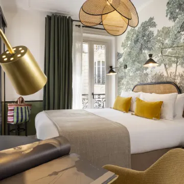 Avalon Cosy Hotel Paris Hotels near Fresque < Paris dans la tete >