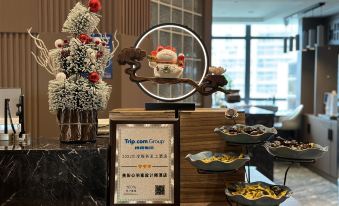 Gongyujia·Designer Light Luxury Art Hotel