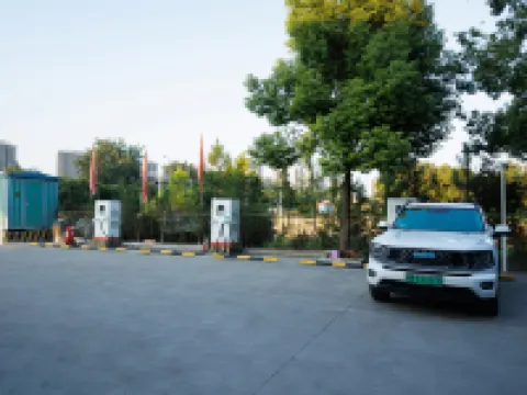 โรงแรมหงซิง เสอชี