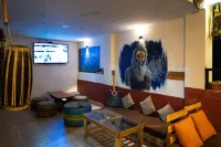 Holiday Hostel - พร้อมอาหารเช้า