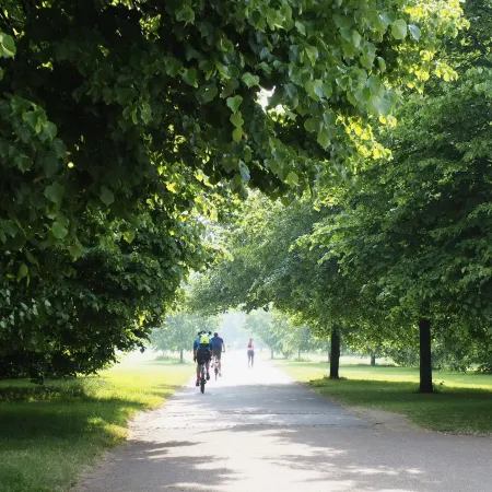 DoubleTree by Hilton London - Hyde Park Отели рядом с достопримечательностью «Улица Уэстбурн-Гроув»