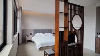 Shenwushan Hotel - Lemmikkieläimet sallittu