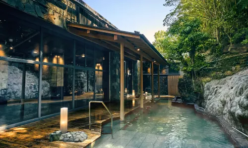 Ooedo Onsen Monogatari Premium Shirahama Gyoen（Old:Yukai Resort Premium Shirahama Gyoen）
