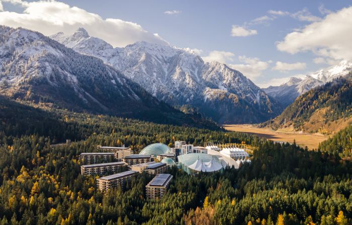InterContinental Hotels RESORT JIUZHAI PARADISE by IHG