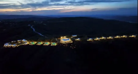 Hezhengxingyu Cloud Отели в г. Хэчжен